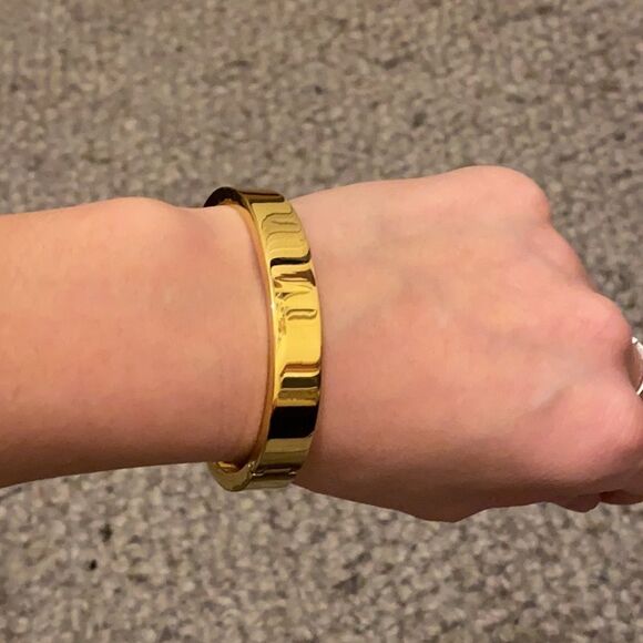 J. Crew gold bracelet. - Picture 4 of 9